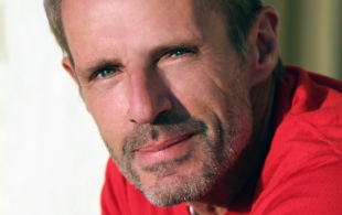 Invitation à Lambert Wilson